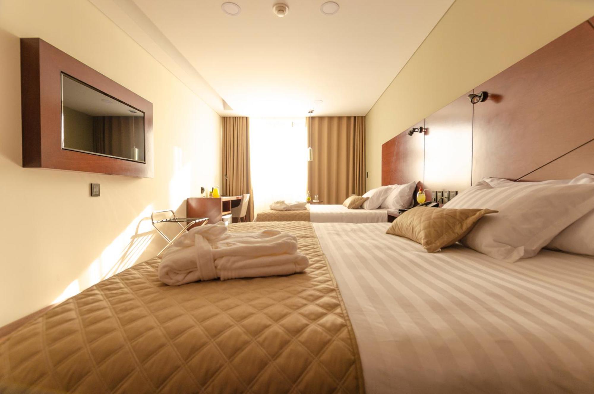 Hotel Mitru Sur لاباز المظهر الخارجي الصورة