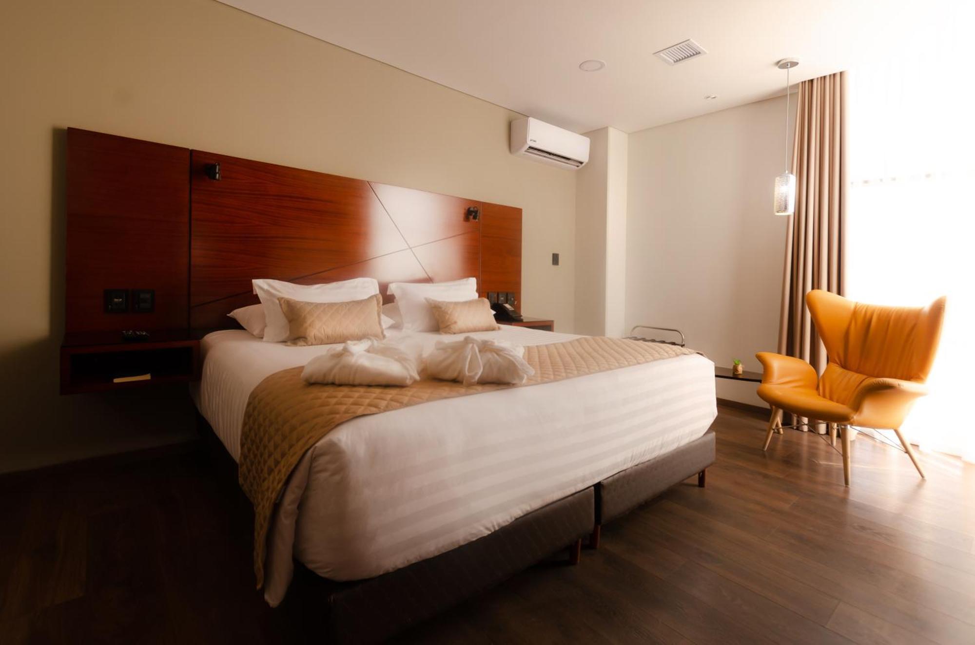 Hotel Mitru Sur لاباز المظهر الخارجي الصورة